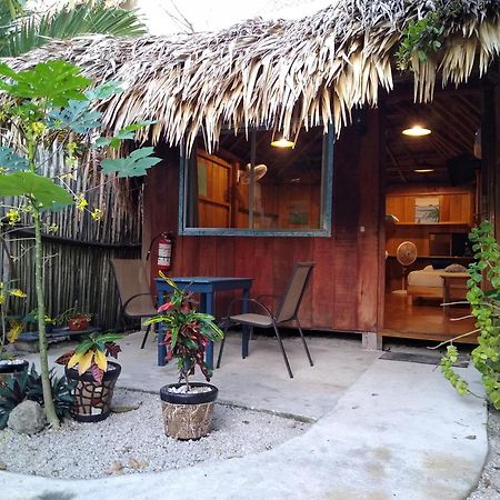 Hotel & Suites Oasis Bacalar Bagian luar foto
