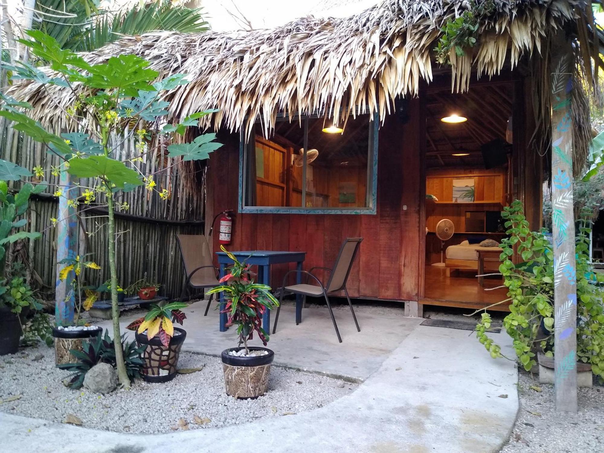 Hotel & Suites Oasis Bacalar Bagian luar foto